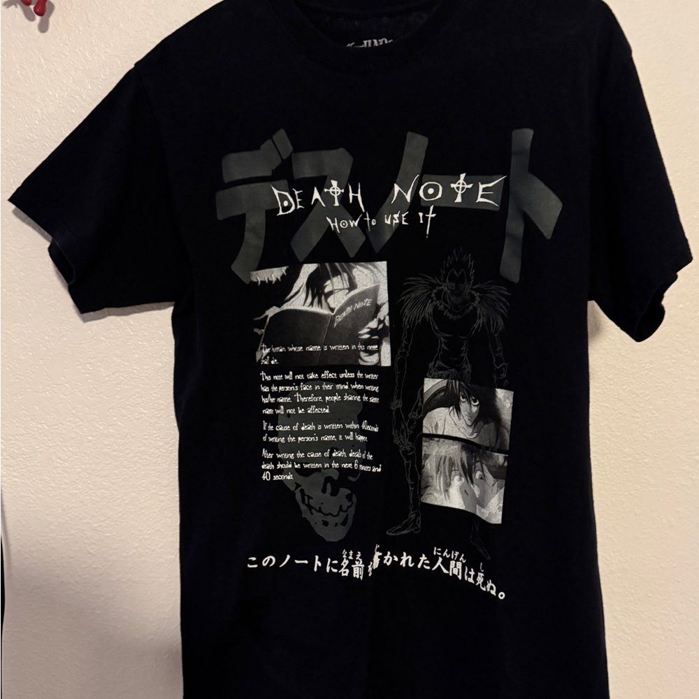Ripple Junction Black Short Sleeve Tee with Artistic Graphic